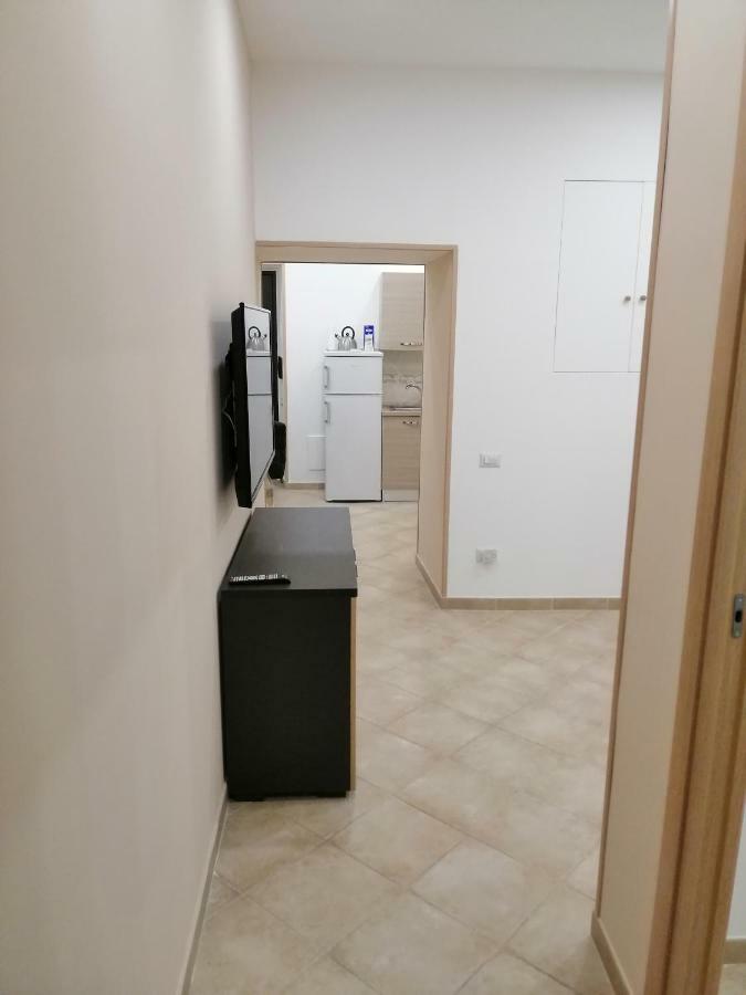 Ad Un Passo Dal Duomo "2" Apartment Napoli Exterior foto